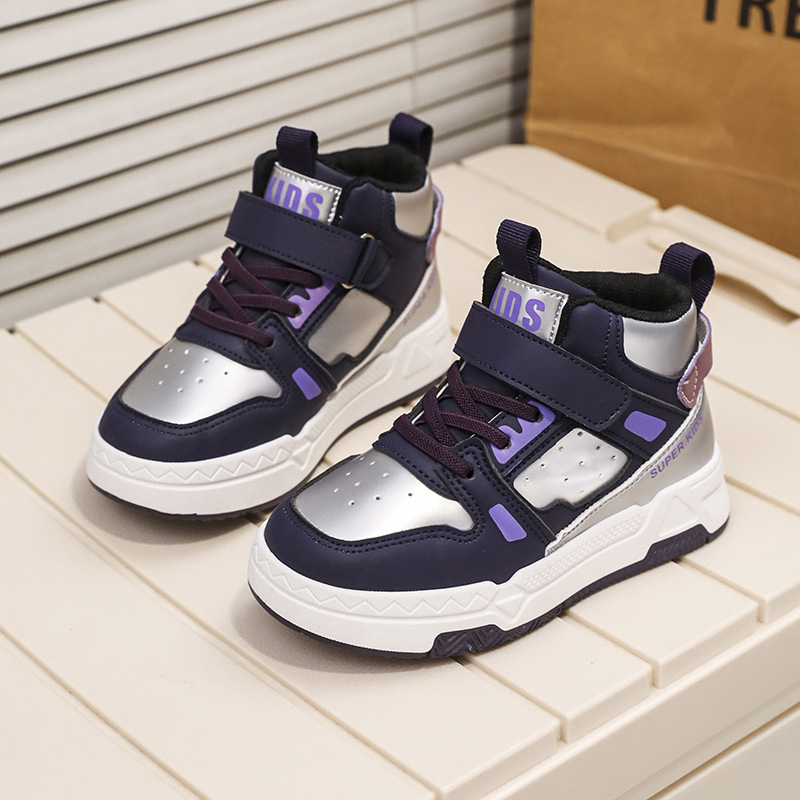 优选新款儿童高帮板鞋新款防滑厚底魔术贴休闲鞋中大童运动鞋时尚