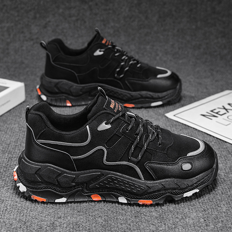 欧洲站男鞋新款户外厚底耐磨登山鞋男士复古风防水系带运动潮鞋