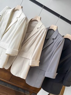 薄款 木巨4000 篙级感 垂感光泽细腻一粒扣七分袖 外套女 醋酸西装