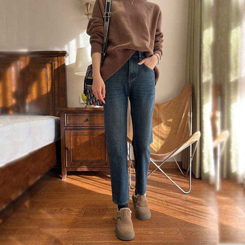 直筒弹力牛仔裤女爆款烟管浅色春秋25新款八分小个子高腰宽松窄版