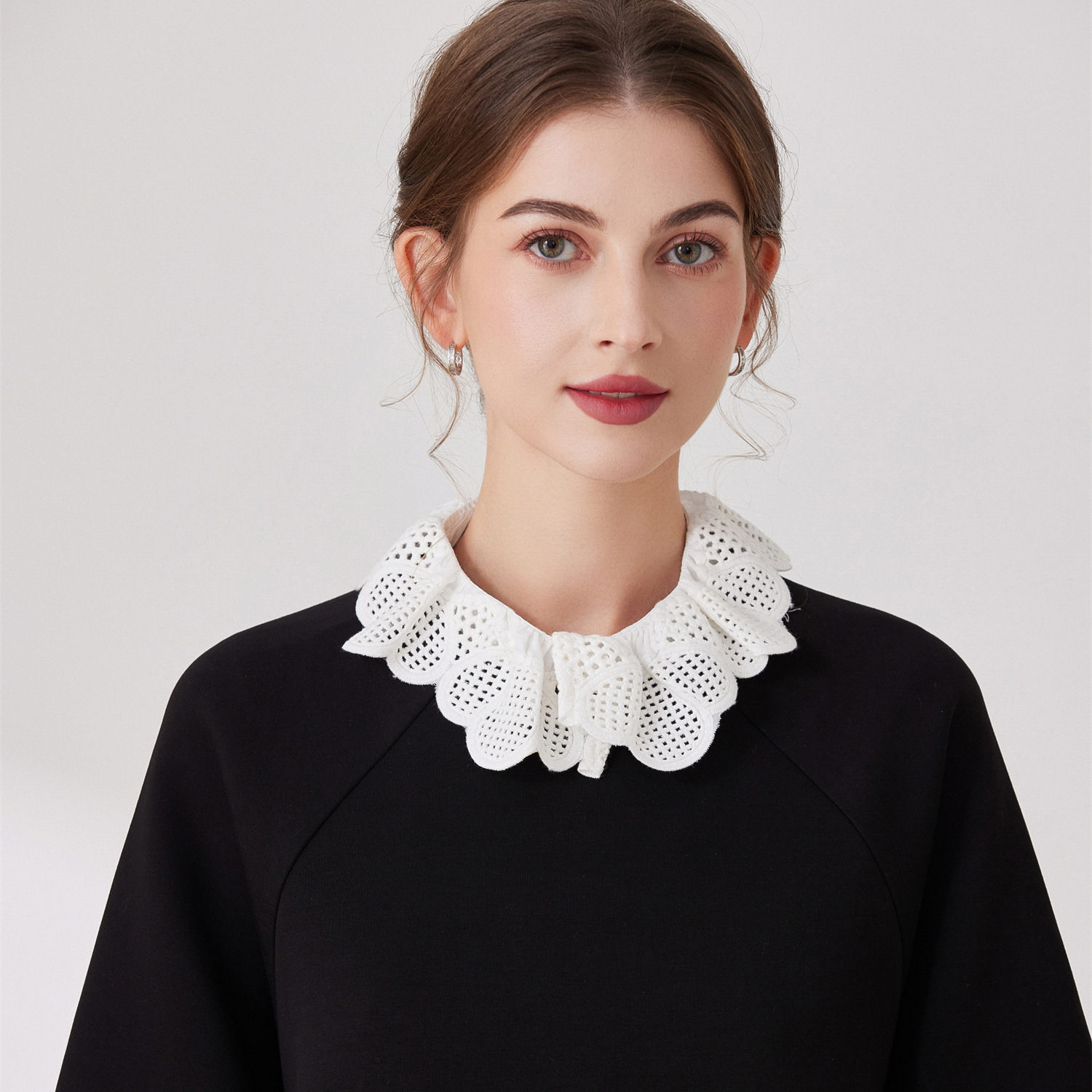 2023秒变美少女花瓣假领俏皮可爱白色纯棉衬衫款假领子