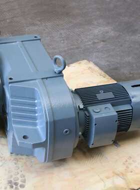 硬齿面齿轮减速器 FAF47-56.09-0.75KW减速机 价格合理