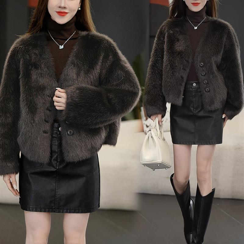 巨好看的水貂毛绒外套女2025新款秋冬装高端小资皮毛一体披肩大衣