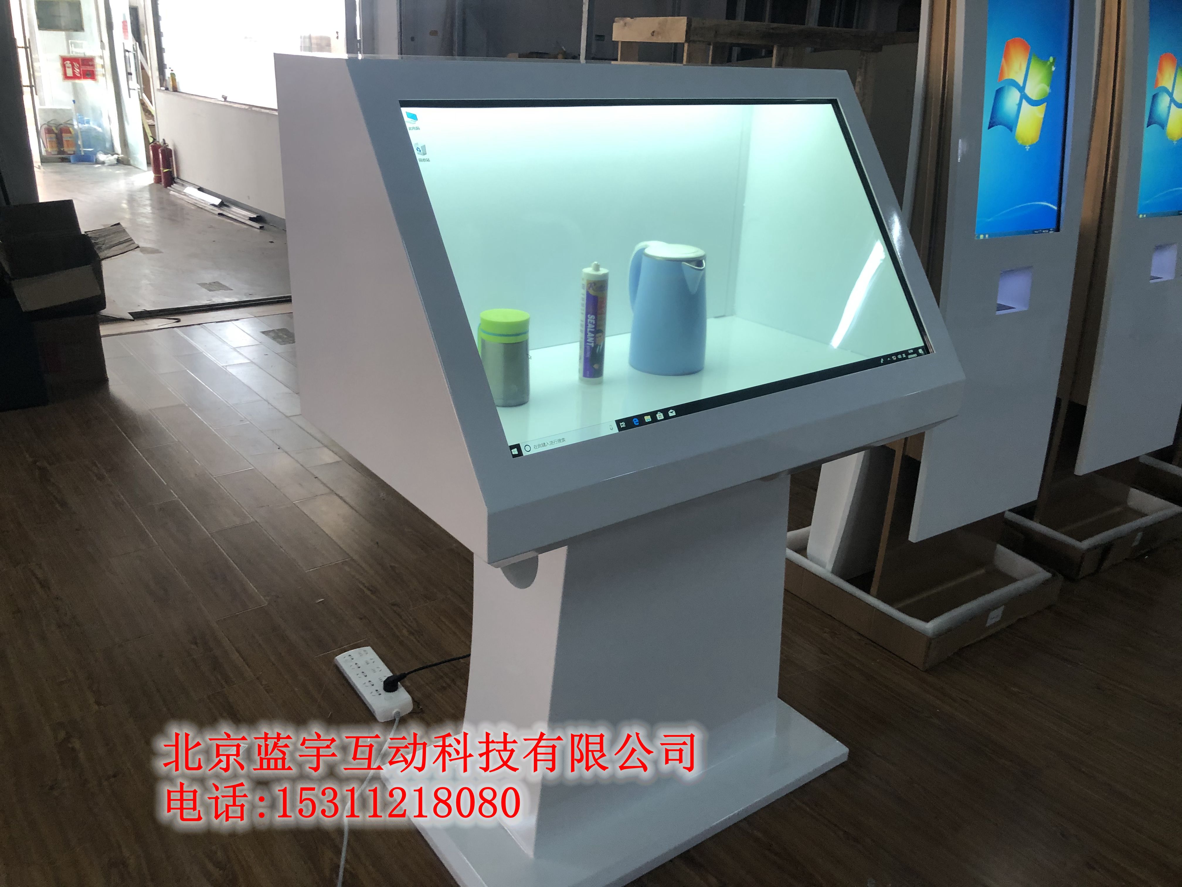 32/43/55/65寸立式触摸透明显示器 透明屏 透明液晶屏 透明屏展柜