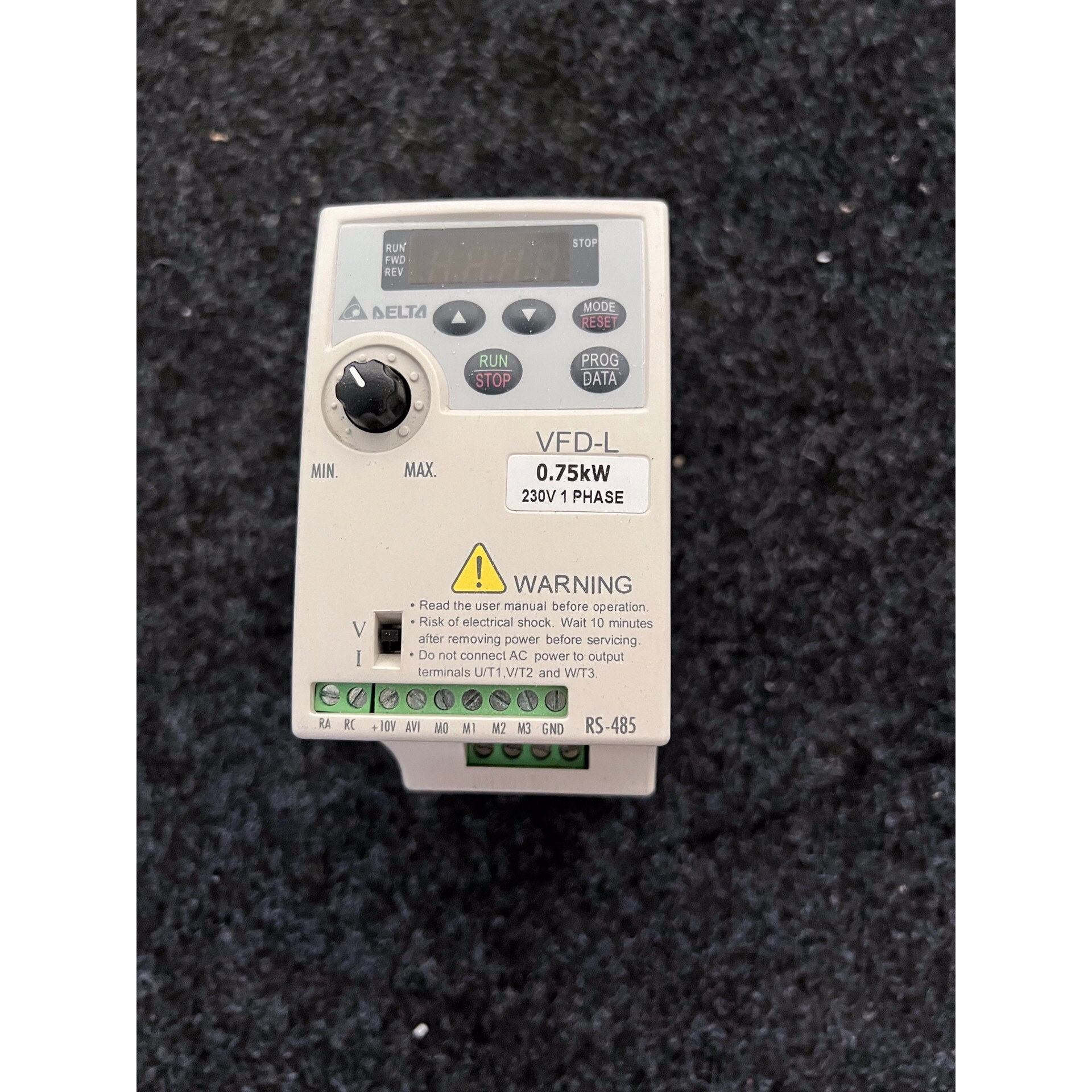 台达L系列变频器VFD007L21A 0.75KW 220V咨询 维修