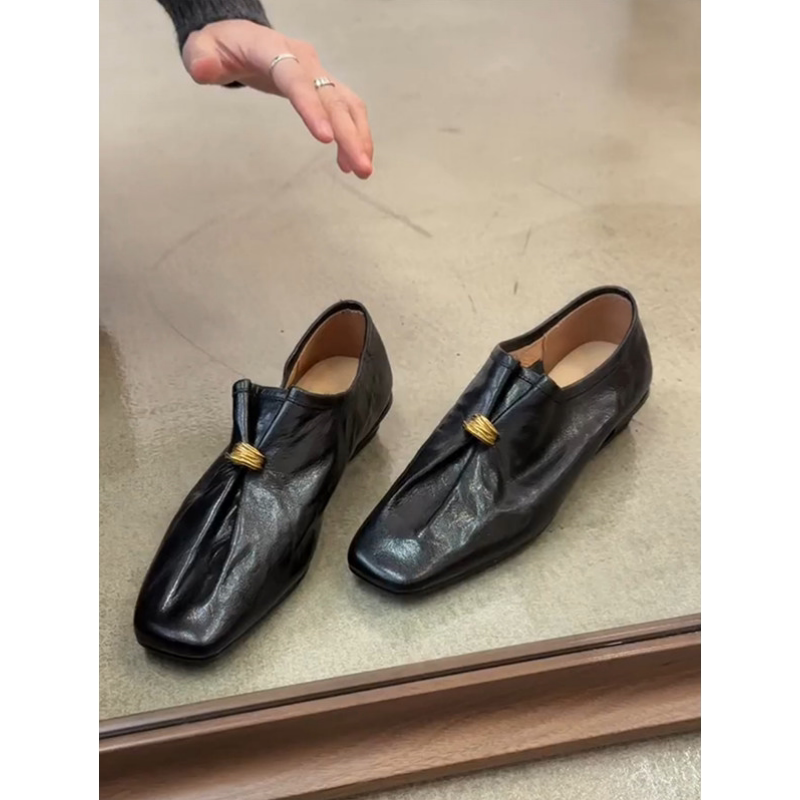 复古老钱风褶皱乐福鞋女2026新款春季英伦通勤百搭粗跟小皮鞋单鞋