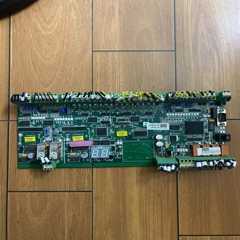 检测KONE通力扶梯主板EMB 501-B 拆电梯一张 咨询