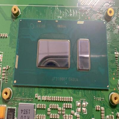 检测SR3LA全新主板5张 咨询