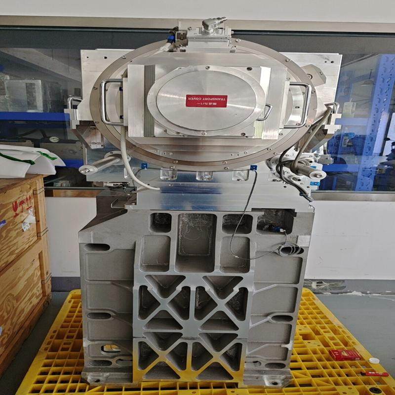 检测Canon大宝贝，半导体设备镜组，行家来聊。里面满 咨询