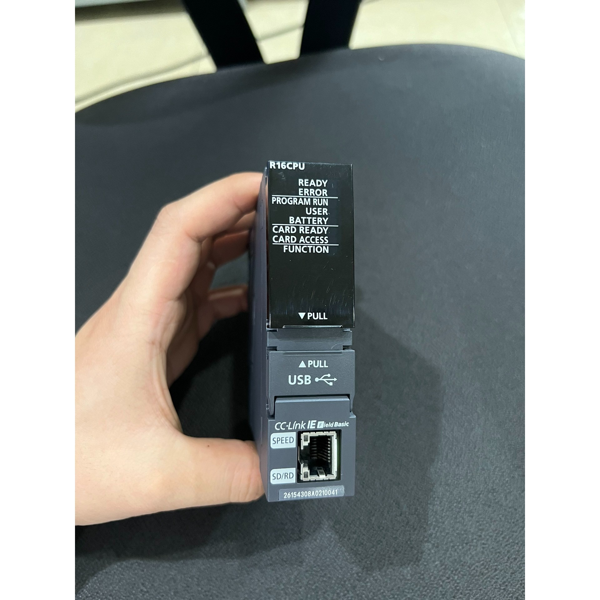 三菱R16CPU,成色如图充新,2022年的固件版本备件议价