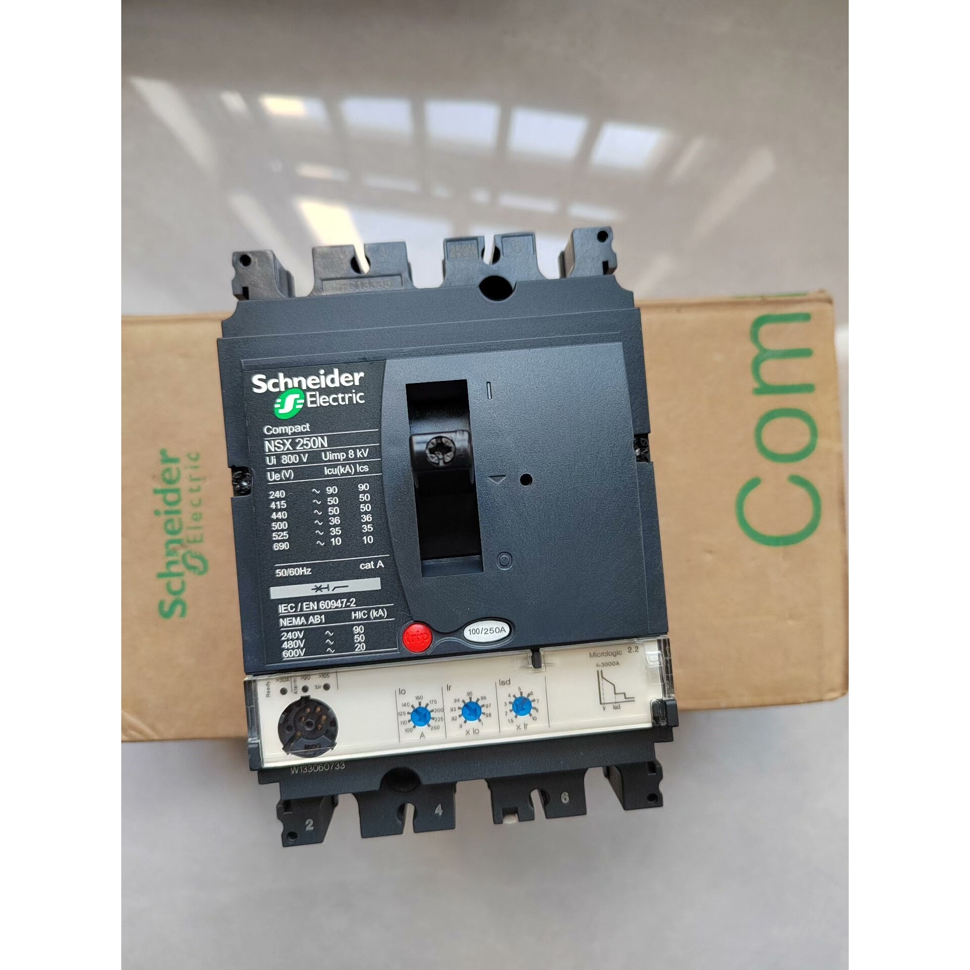 施耐德NSX250N  3P  250A议价 维修