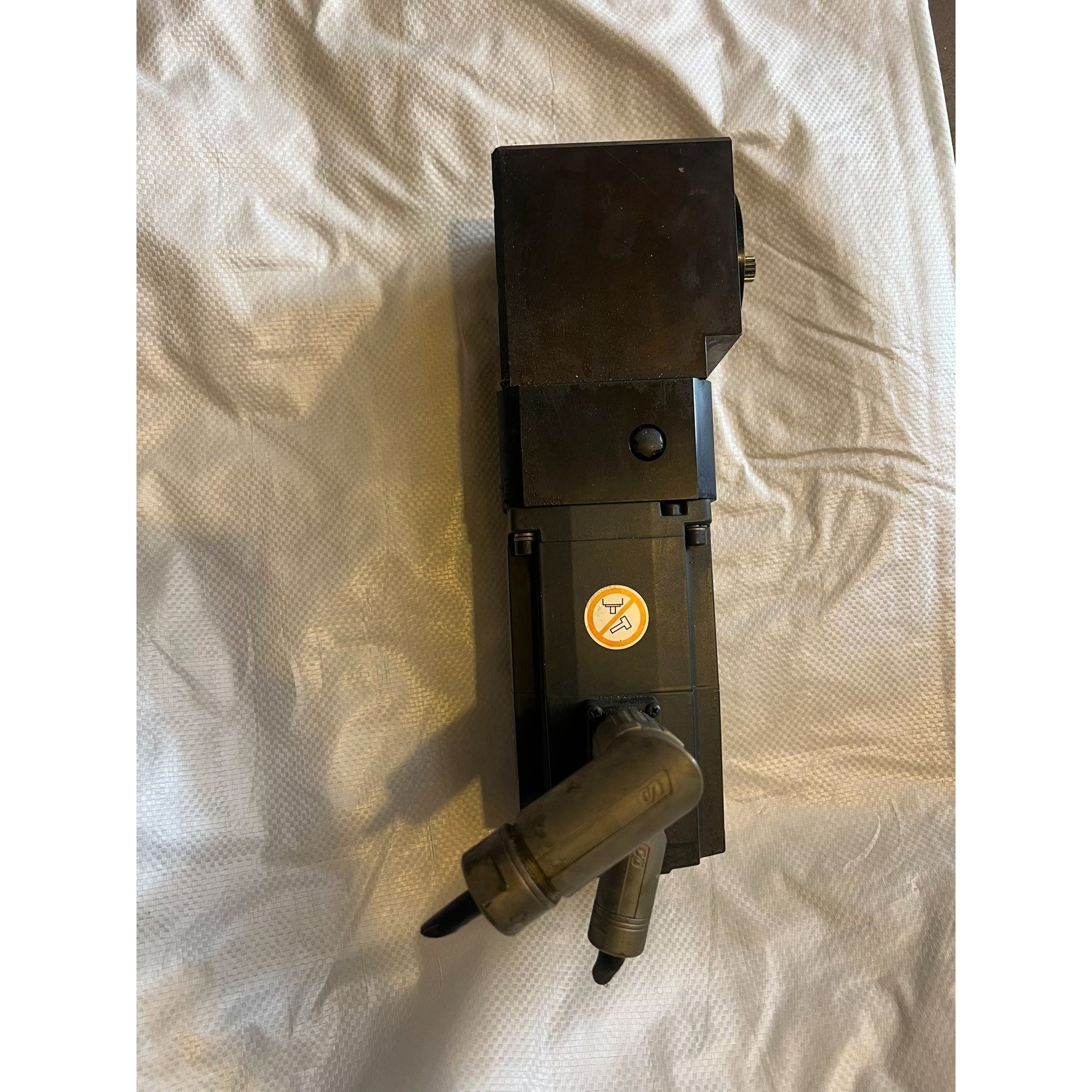 西门子电机1FL6042-1AF61-0AA1   400W议价 维修