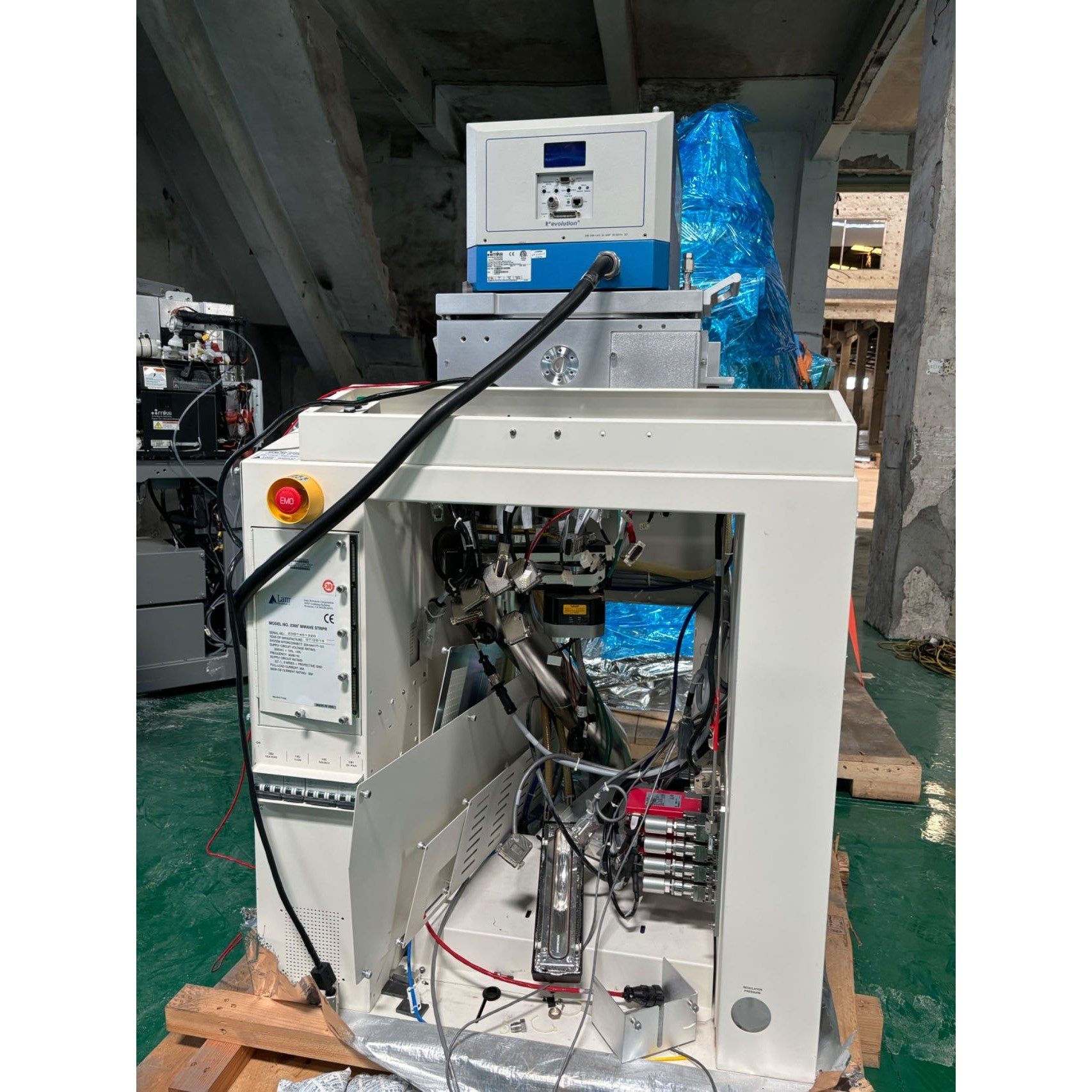 Lam 2300 MWAVE STRPR 腔体23ST451备件议价