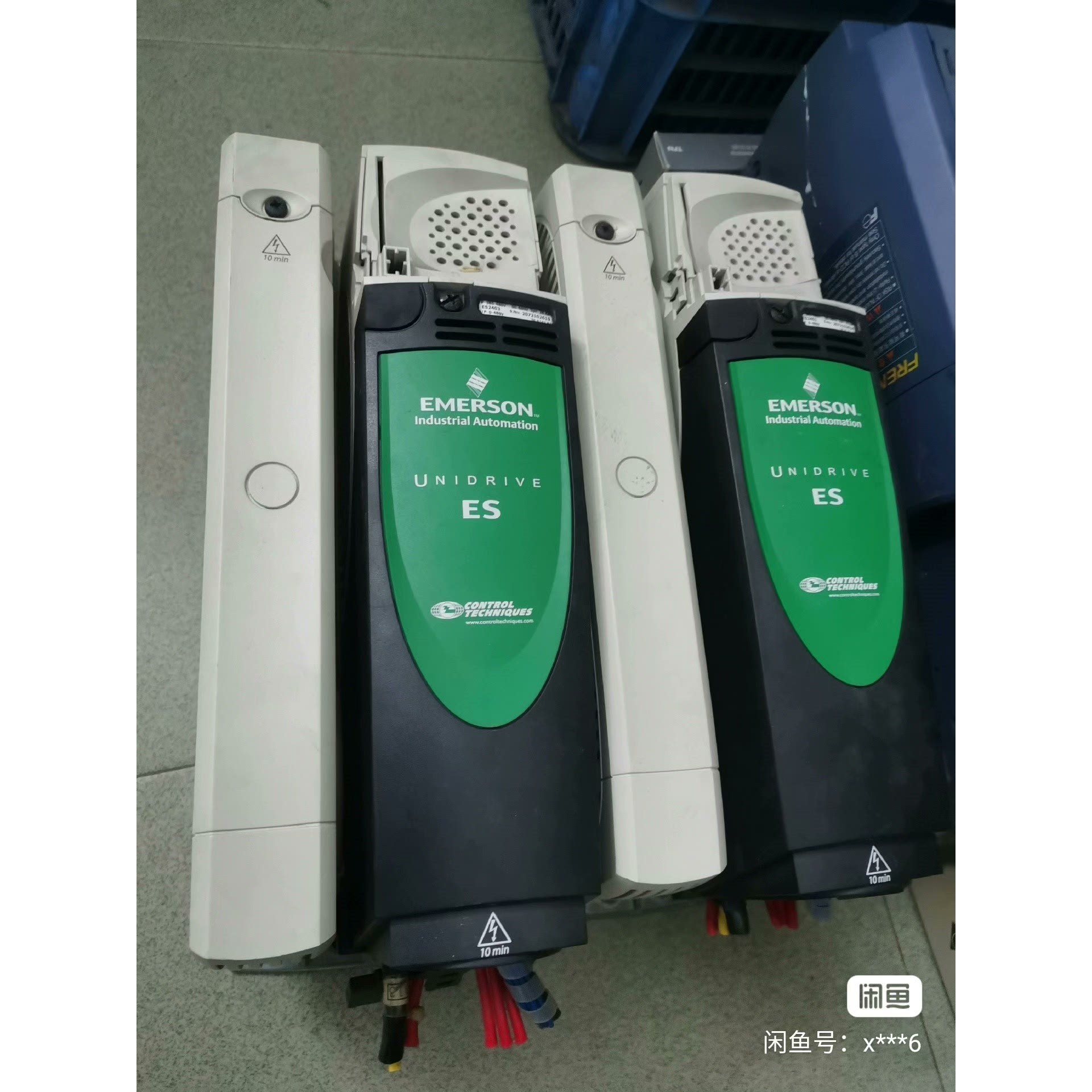 变频器ES2403   ,感兴趣的联系我维修咨询