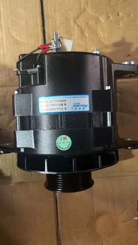 佩特来8LHA3015UC发电机适用玉柴B3004-3701100-002发电机28V110A