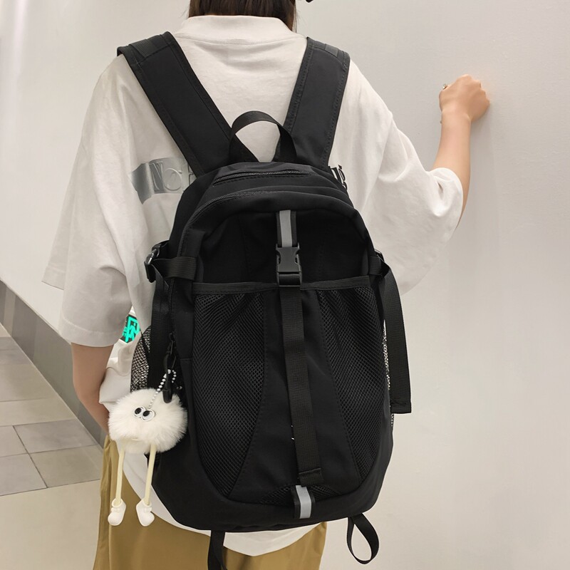 书包女小众设计感中学生双肩包女生韩版高颜值轻便初中生高中背包