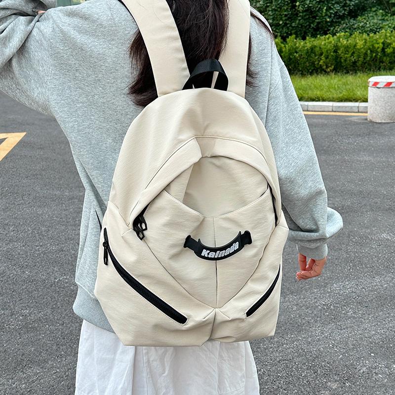 学生新款大容量户外双肩背包
