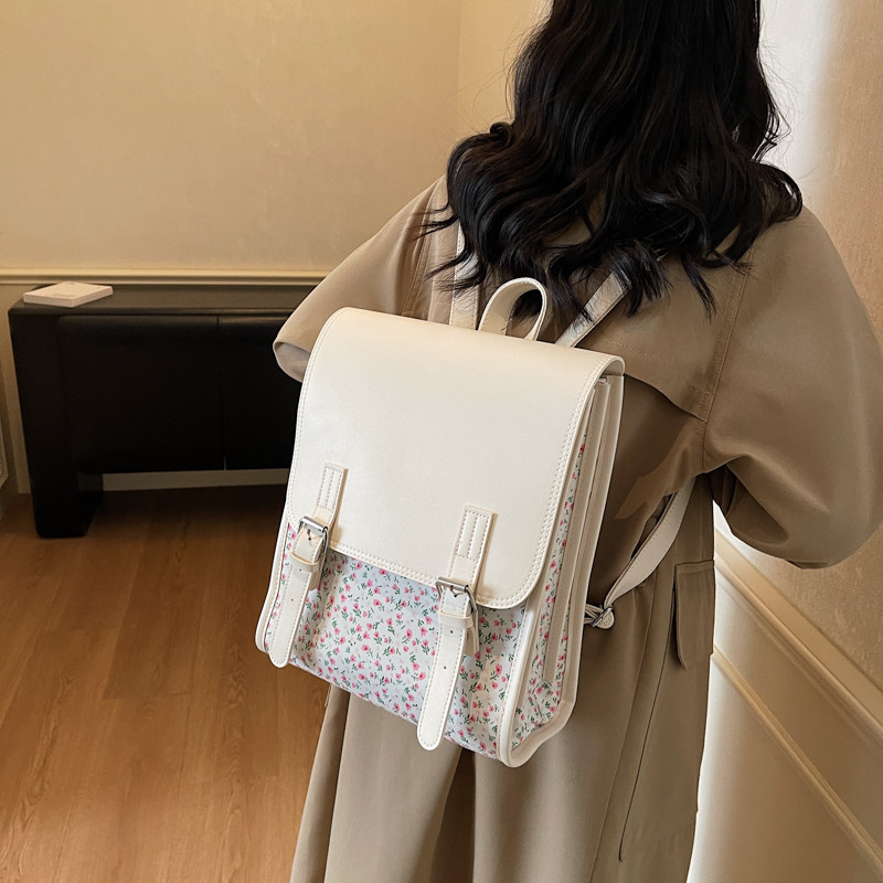 红鹮鸟日韩小清新碎花双肩包女学院风多夹层通勤大容量学生背包