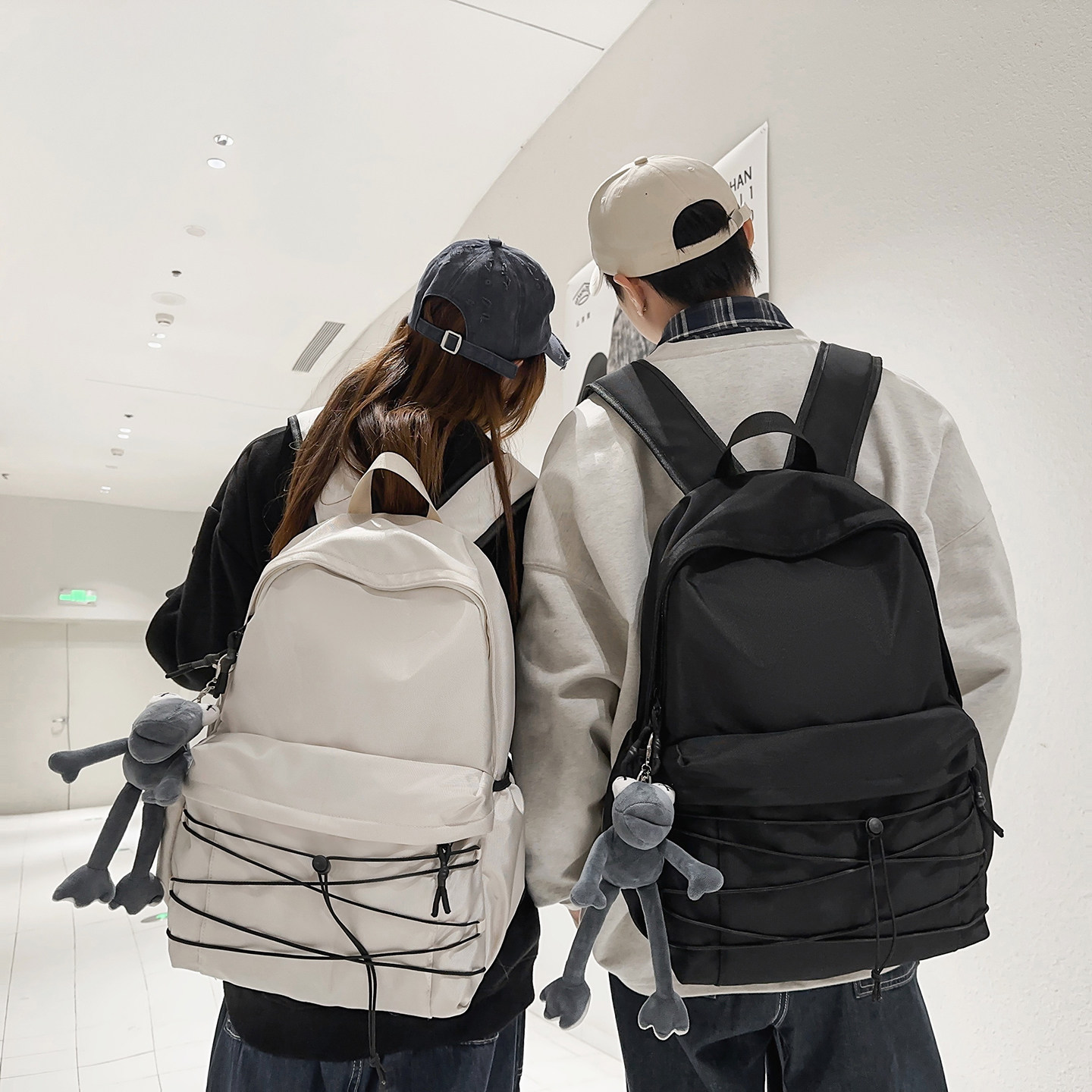 红鹮鸟潮牌个性休闲背包男女百搭学生抽绳设计书包旅行轻便双肩包