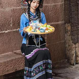 布依族服装女高端刺绣上衣围腰长裙套装少数民族壮族演出服摄影新