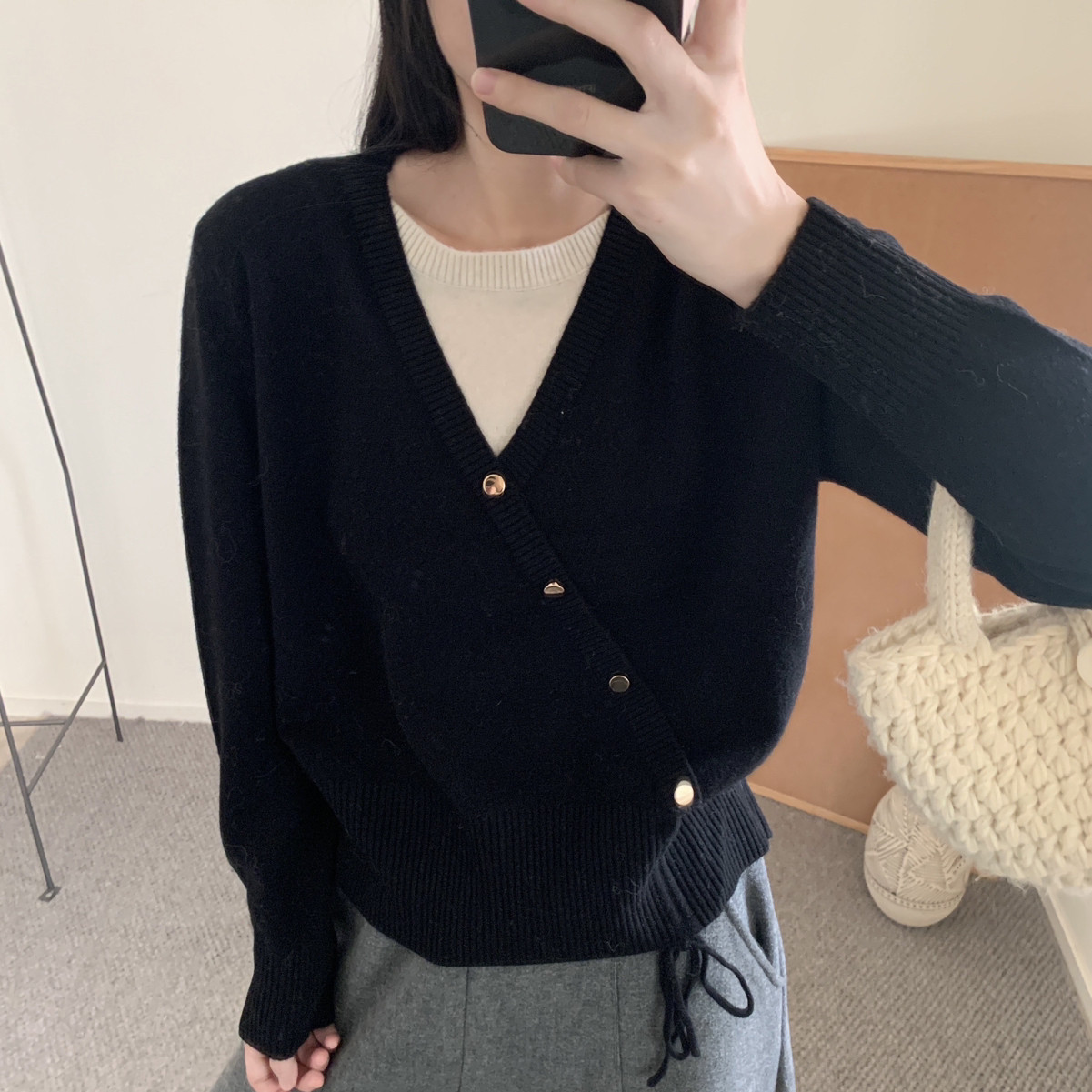 MUUTIS牧缇-毛拼手速拼色假两件设计针织衫（含100绵羊毛）YM-125