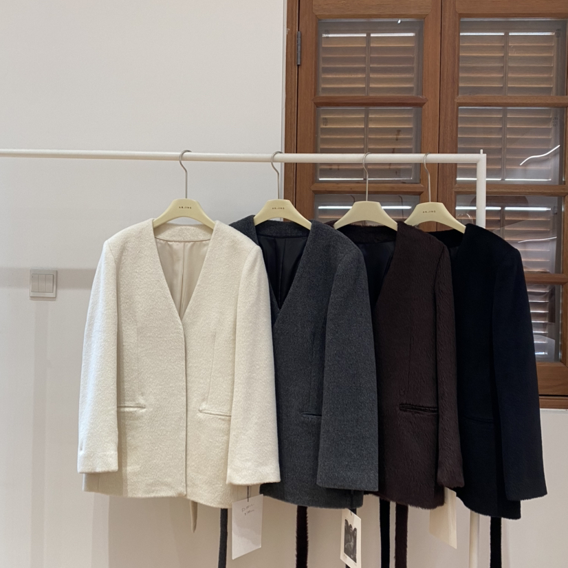 a some-毛皮草效果简约高级感V领廓形休闲大衣(配腰带)安静881121