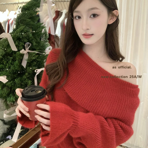 AS OFFICIAL-模特自留烛光晚餐的温柔陷阱·喇叭袖一字肩毛衣8080