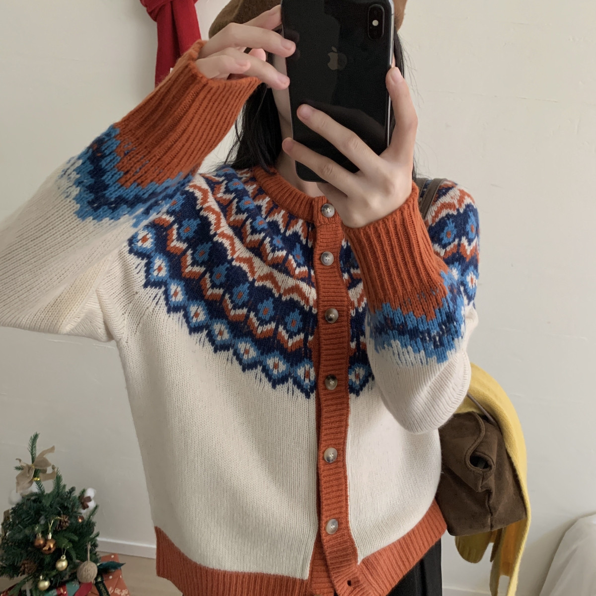 MUUTIS牧缇-约条纹图案孔雀花全羊毛保暖毛衣（含100绵羊毛）GXB5