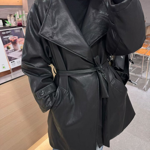 薇薇+-冬上新欧货中长款皮质保暖羽绒服外套(配可拆卸腰带)8622