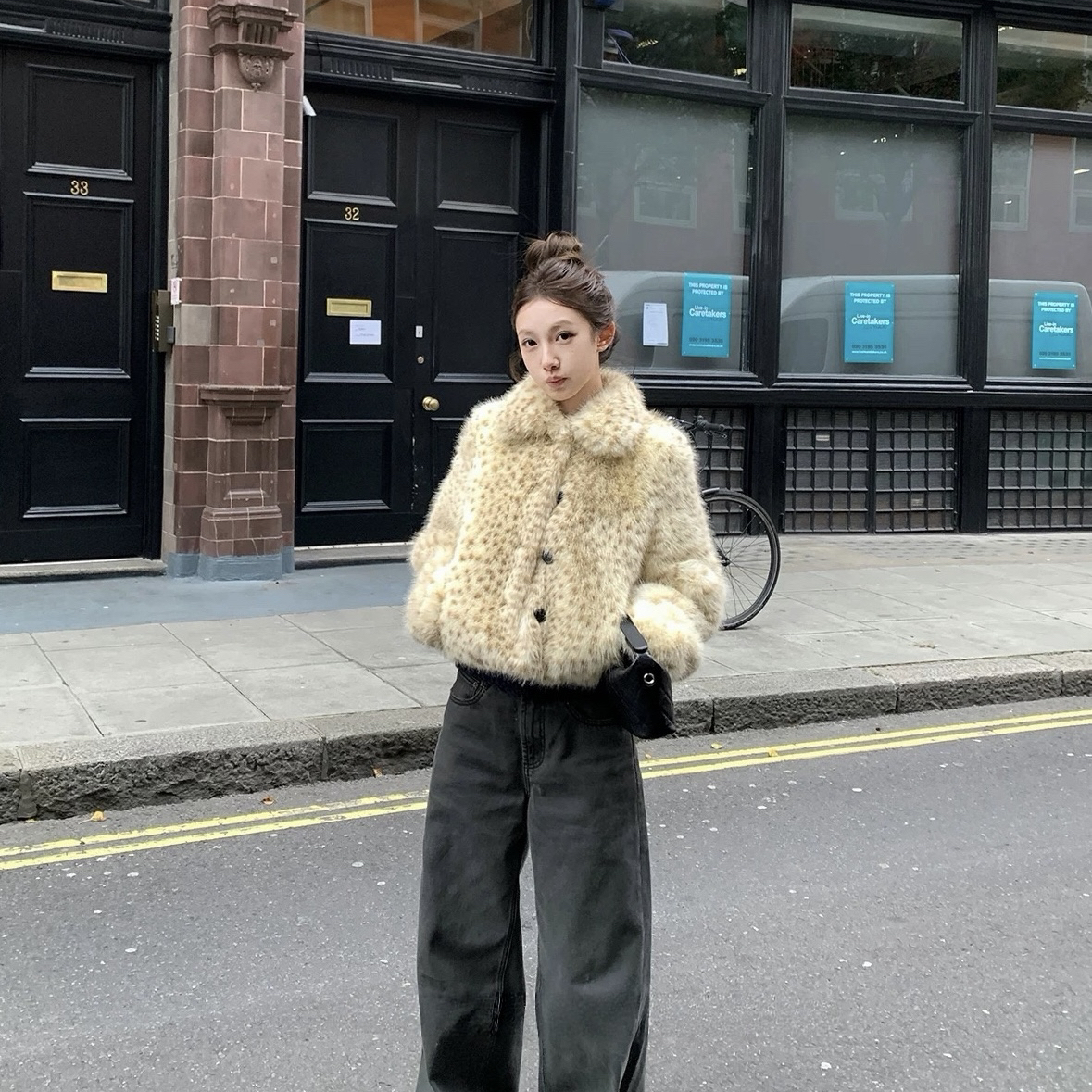 SAVAGE-古百搭高级感高腰口袋拼接设计宽松加绒水洗牛仔裤A20263