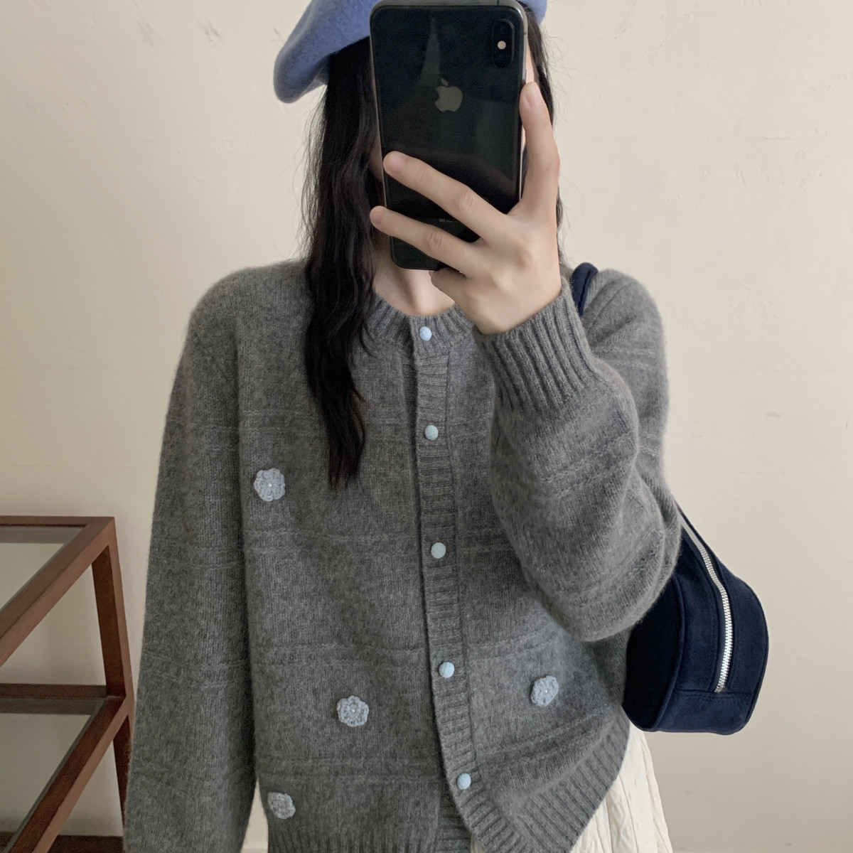 MUUTIS牧缇-可爱绣花立体装饰贝熊绒针织开衫（含75绵羊毛）ZHF10