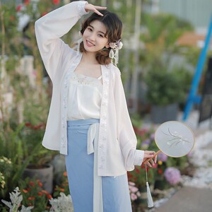 原创宋制汉服女上衣飞机袖雪纺短衫宋抹吊带旋裙三件套春夏外套秋