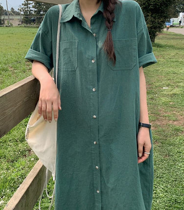 春夏短袖胖MM宽松长款慵懒风亚麻棉麻料到脚踝墨绿衬衫式连衣裙女
