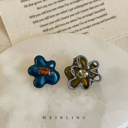 MEIRLINC 原创不对称蓝花朵小众设计高级感可爱趣味新款百搭甜酷