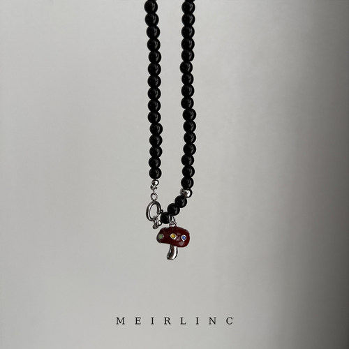 MEIRLINC蘑菇红了 显白复古红原创小众设计甜酷ins高级感气质情侣
