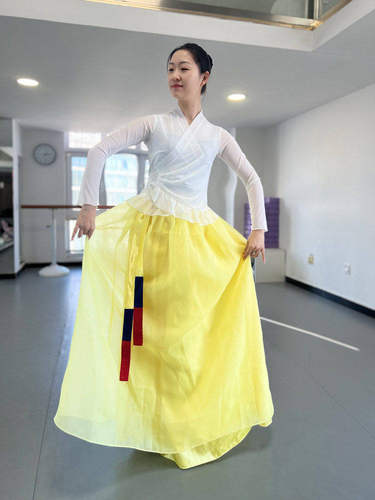 舞研依库朝鲜族舞蹈服装