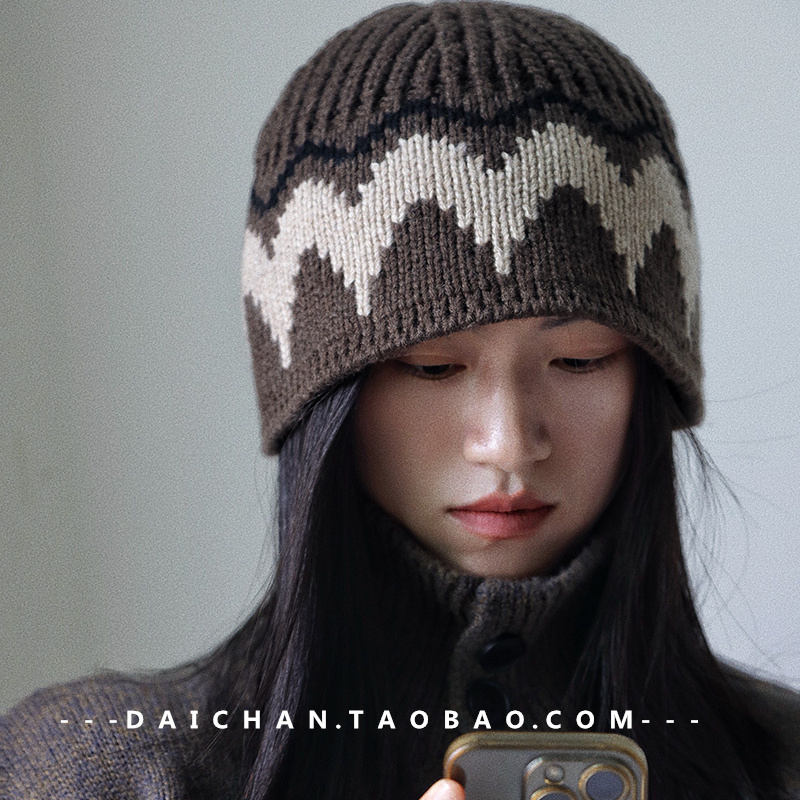 代小婵 大头大脸修饰脸型毛线帽 时尚保暖复古波浪提花针织渔夫帽