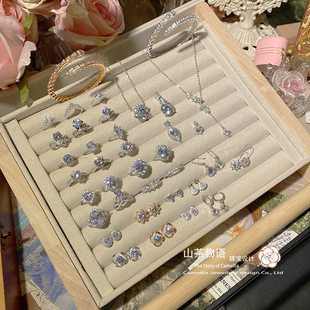 山茶白铜系列出逃公主皇冠宝石戒指星河璀璨高定超闪8A锆蛇骨手镯