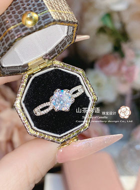 厚镀白金微镶仿莫桑璀璨婚戒