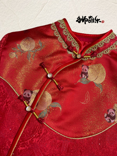 【熊猫抱桃】拜年服正红丝毛八达运立体浮雕女童喇叭袖旗袍连衣裙