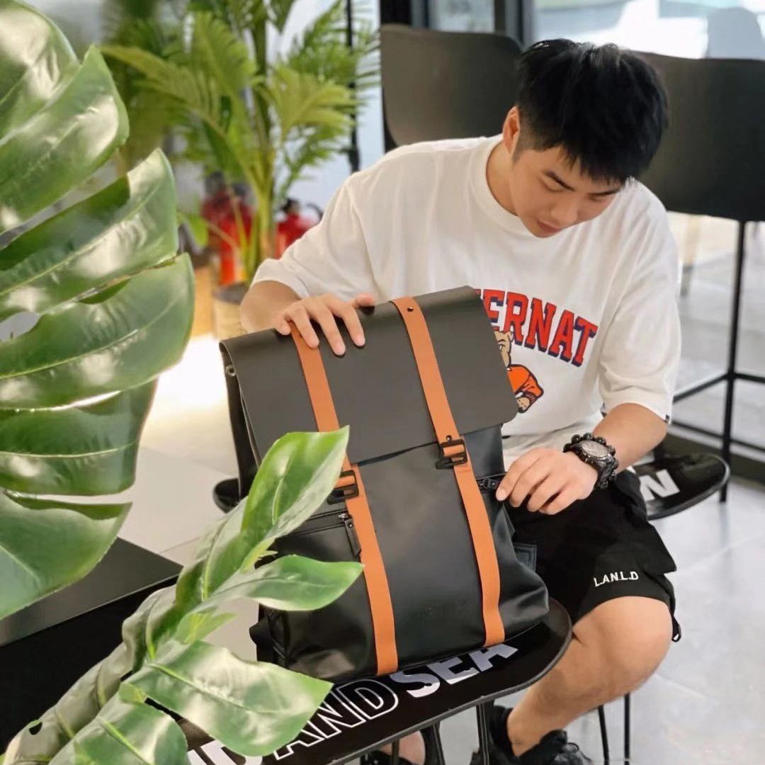 瑞典潮牌北欧风格邢邵林同款时尚大容量电脑双肩背包男女学生书包