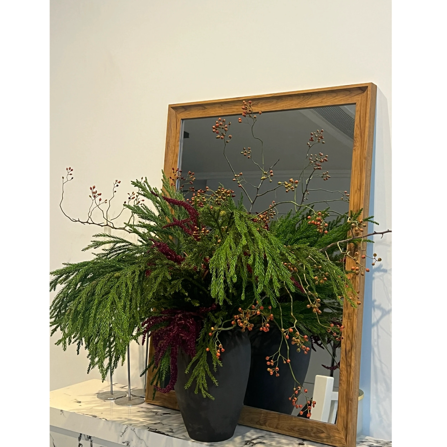 圣诞节松枝鲜切天竺少女松混搭花束装饰瓶插花家用客厅餐桌摆件