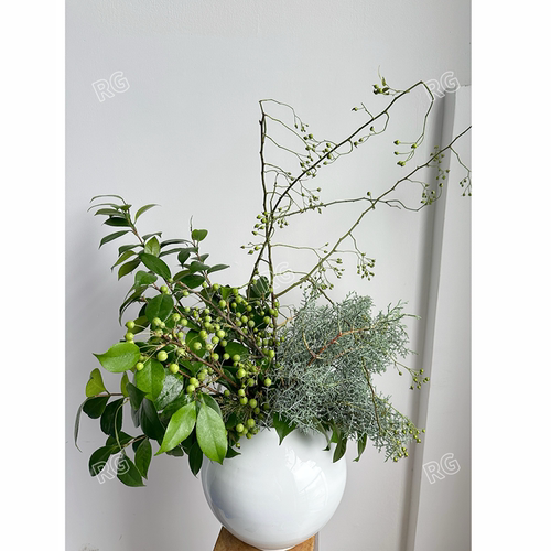 鲜花混搭花束插花鲜花束绿色茶花叶山归来组合花艺瓶插展厅服装店
