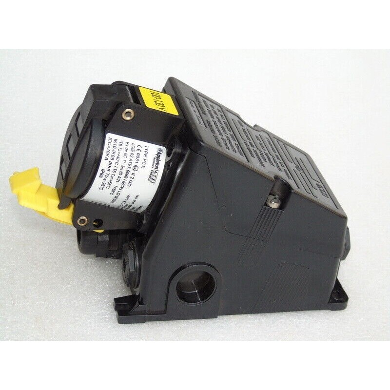 NEW APPLETON PRE316RY PCX ATX WALL SOCKET OUTLET 16A 100-130