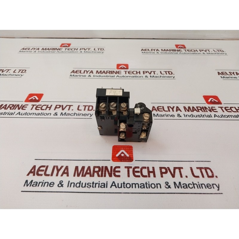 Siemens 3UA4801-0U Overload Relay 14-18 A 550V AC