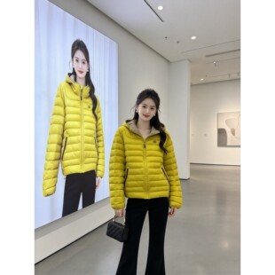 秋冬连帽轻薄棉衣女短款修身显瘦多色可选轻便拉链口袋女士保暖