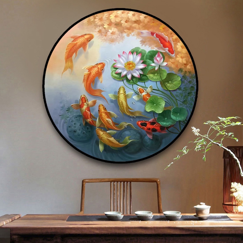 九尾鱼玄关画油画手绘荷花九鱼图年年有余挂画客厅餐厅装饰画圆形图片
