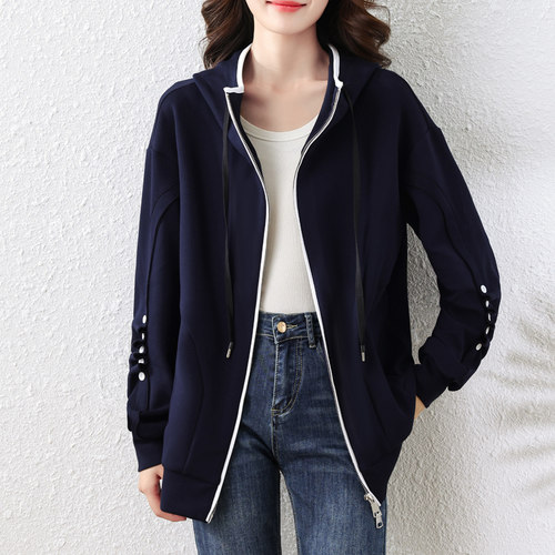 设计感撞色空气层连帽外套