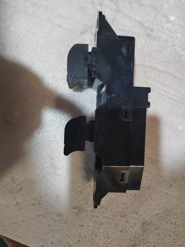 江淮轻卡骏铃帅铃康铃12V主控开关驾驶员控制开关LD060