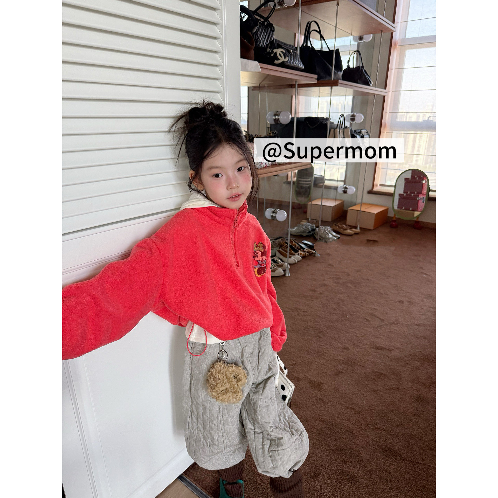 女童26冬季新款韩版卡通米奇加厚摇粒绒套头卫衣百搭绗棉裤子套装